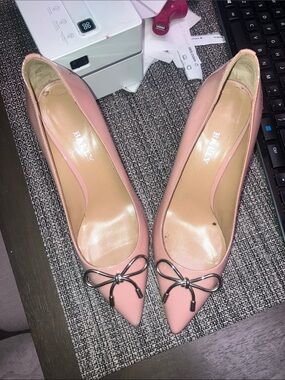 Bally Pink Pointed-Toe Bow Pumps